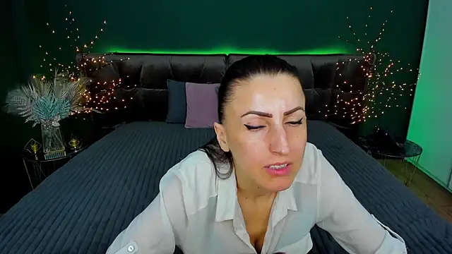 Rebecca Diamond online show from 03-14-25, 09:24