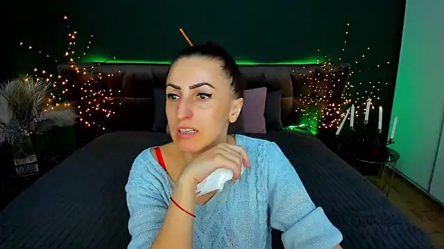 Rebecca Diamond online show from 03-16-26, 06:17