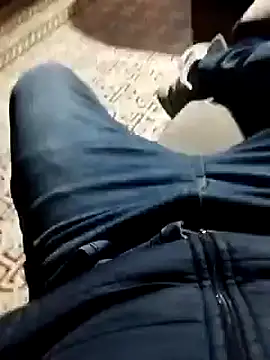 Snapshot of Pingon_Chocolate chatting on 09-30-25, 11:32 Pingon Chocolate online show from 09-30-25, 11:32