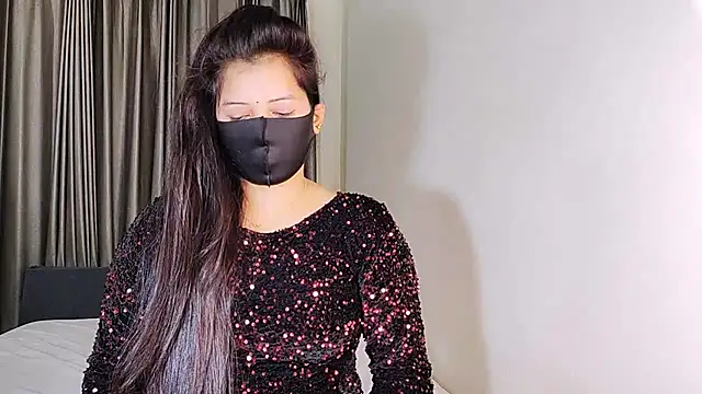 Snapshot of YourLovelyQueen chatting on 12-14-24, 08:29 YourLovelyQueen online show from 12-14-24, 08:29