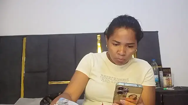 aleixane online show from 04-17-26, 06:33