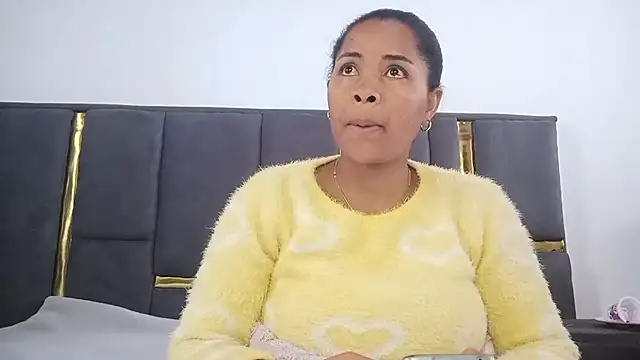 Snapshot of aleixane chatting on 07-04-26, 05:46 aleixane online show from 07-04-26, 05:46
