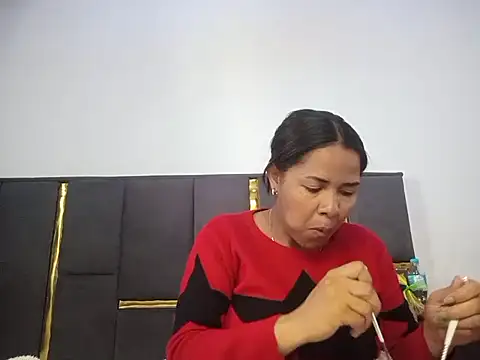 Snapshot of aleixane chatting on 07-14-26, 10:21 aleixane online show from 07-14-26, 10:21