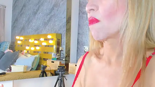 elena mature online show from 02-22-25, 07:14