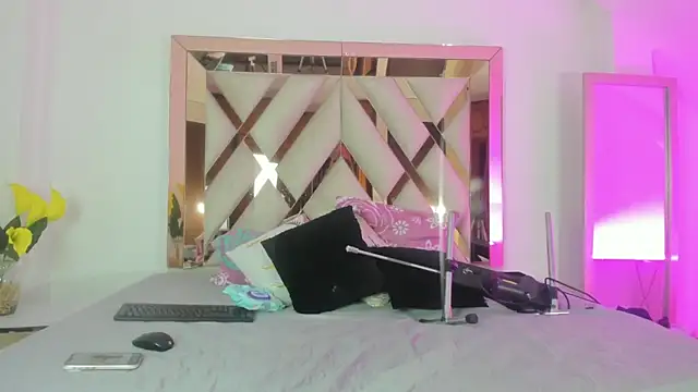 elena mature online show from 03-20-26, 06:57