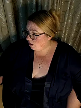 Iceprincess2bad4u online show from 06-02-26, 06:10