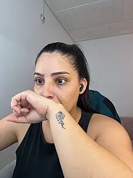 YummyAnna  online show from 03-17-26, 03:26