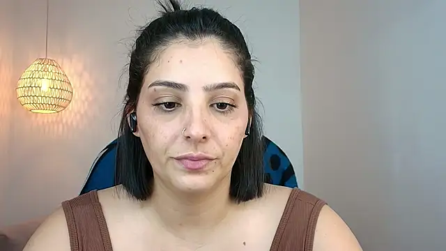 YummyAnna  online show from 04-29-26, 08:37