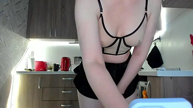 Snapshot of EvaBarsa_ chatting on 09-19-25, 02:35 EvaBarsa online show from 09-19-25, 02:35