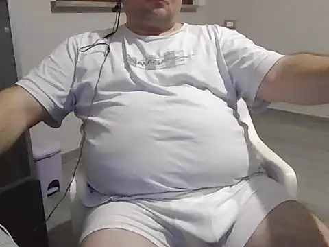 iron boy80 online show from 01-25-25, 06:02