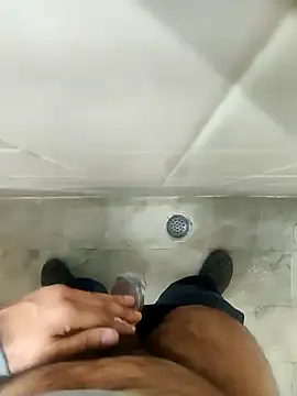 Snapshot of mayavi_baba chatting on 01-20-25, 08:18 mayavi baba online show from 01-20-25, 08:18