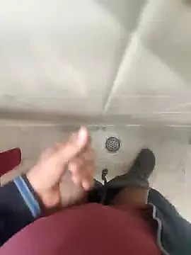 Snapshot of mayavi_baba chatting on 02-27-25, 02:53 mayavi baba online show from 02-27-25, 02:53