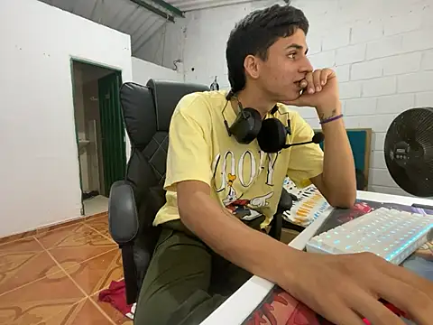 Max TheHorseDick online show from 03-20-25, 10:18