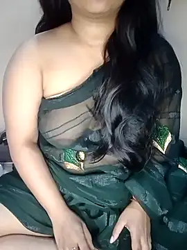 Snapshot of Sweet-Berry chatting on 01-02-25, 05:39 Sweet-Berry online show from 01-02-25, 05:39