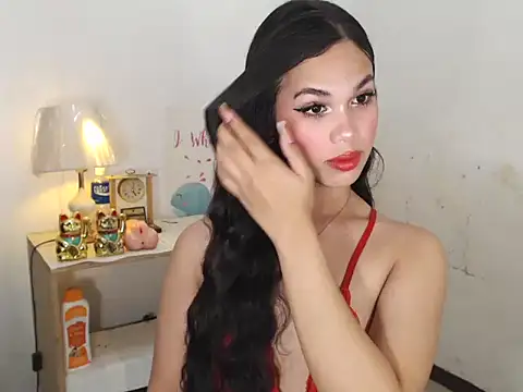 Snapshot of Webcumcutie chatting on 09-09-25, 04:23 Webcumcutie online show from 09-09-25, 04:23