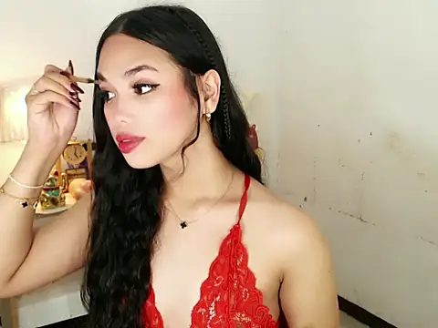 Snapshot of Webcumcutie chatting on 10-06-25, 05:38 Webcumcutie online show from 10-06-25, 05:38