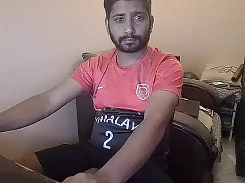 Snapshot of redvelvet_4 chatting on 10-27-25, 05:28 redvelvet 4 online show from 10-27-25, 05:28