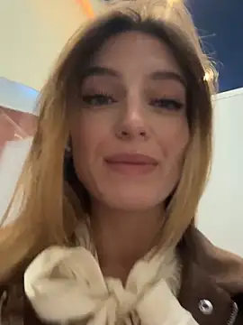 -AngelAri- online show from 10-24-25, 09:06