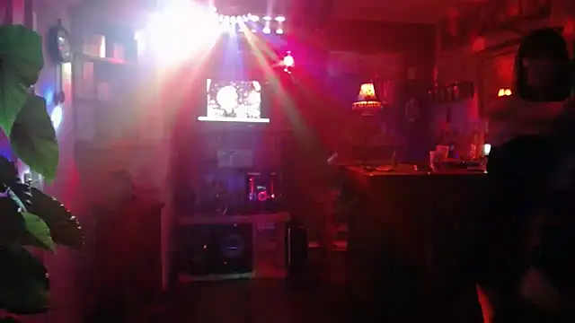 COUPLE4VOYEUR01 online show from 12-13-25, 08:04