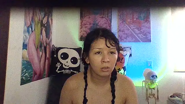 Haru Queenn online show from 10-18-25, 09:59