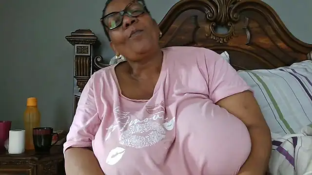 SEXYBOOBSNASS online show from 11-03-25, 06:03