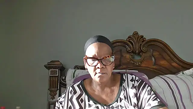 SEXYBOOBSNASS online show from 11-20-25, 04:12