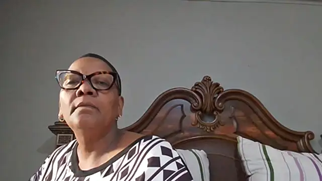 SEXYBOOBSNASS online show from 11-21-25, 03:49