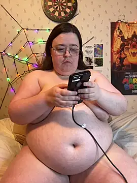 Snapshot of SexyxLexie chatting on 05-20-26, 06:19 SexyxLexie online show from 05-20-26, 06:19
