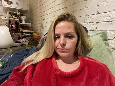 Snapshot of Angel_girllovemy chatting on 01-27-25, 04:54 Angel girllovemy online show from 01-27-25, 04:54
