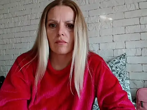 Snapshot of Angel_girllovemy chatting on 09-23-25, 07:00 Angel girllovemy online show from 09-23-25, 07:00
