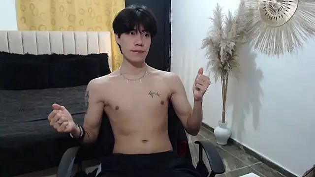 Snapshot of Elio-cam chatting on 09-26-25, 06:28 Elio-cam online show from 09-26-25, 06:28