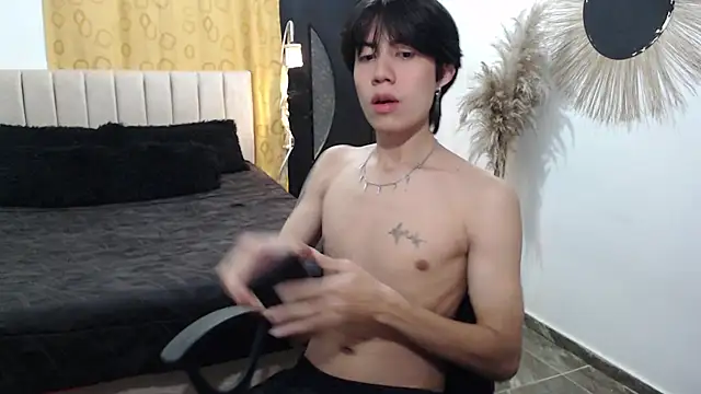 Elio-cam online show from 01-08-26, 06:37