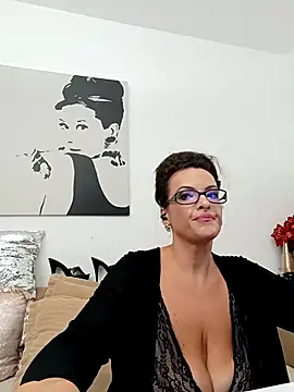 RebeccaNoble online show from 10-05-25, 11:41