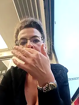 RebeccaNoble online show from 11-29-25, 12:19