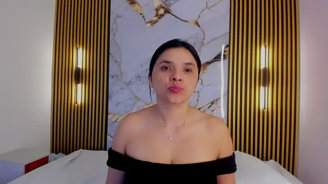 indi catalina online show from 02-10-26, 12:53