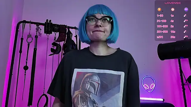 CyberXGoddess online show from 04-17-26, 05:43