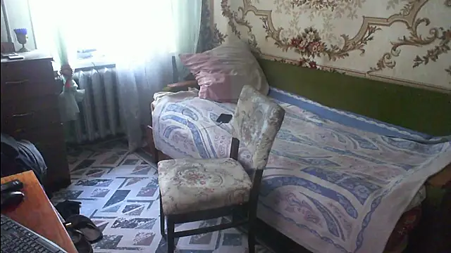 Snapshot of viktorru77 chatting on 01-06-25, 06:14 viktorru77 online show from 01-06-25, 06:14
