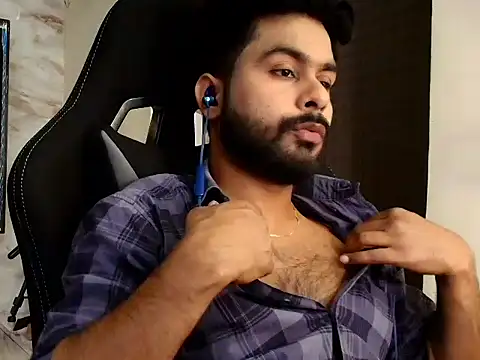 Snapshot of SHENOY3 chatting on 03-07-26, 03:42 SHENOY3 online show from 03-07-26, 03:42