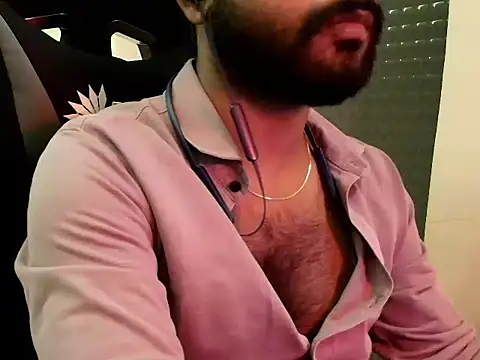 Snapshot of SHENOY3 chatting on 03-27-26, 04:29 SHENOY3 online show from 03-27-26, 04:29