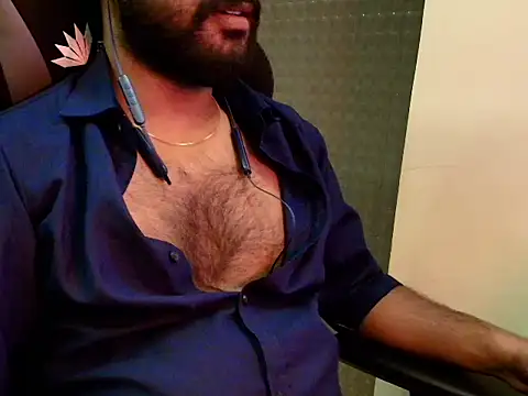 Snapshot of SHENOY3 chatting on 03-28-26, 05:23 SHENOY3 online show from 03-28-26, 05:23