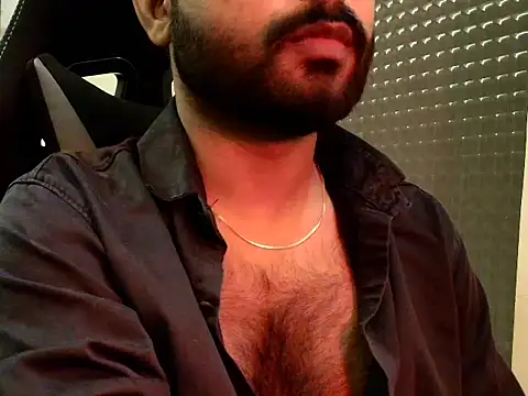 Snapshot of SHENOY3 chatting on 04-04-26, 04:15 SHENOY3 online show from 04-04-26, 04:15