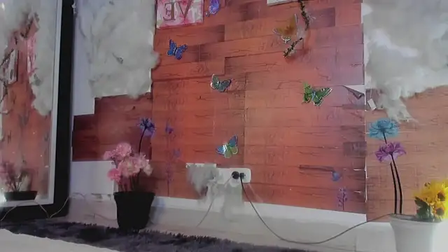 kelly thomson online show from 01-20-25, 02:01