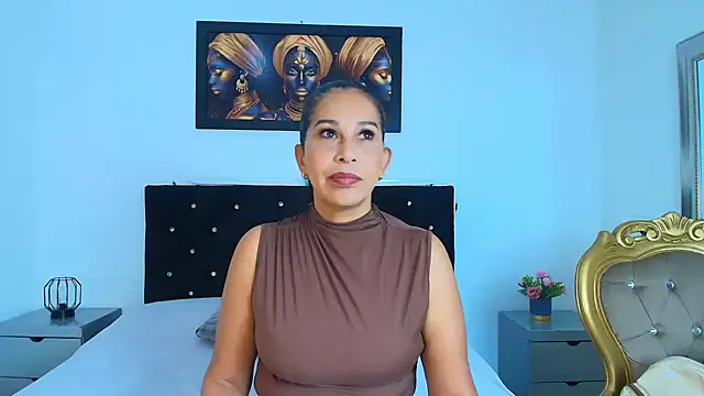 Snapshot of Shanon_mature chatting on 05-08-26, 07:41 Shanon mature online show from 05-08-26, 07:41