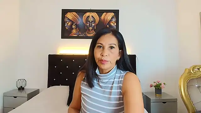 Snapshot of Shanon_mature chatting on 06-02-26, 06:54 Shanon mature online show from 06-02-26, 06:54