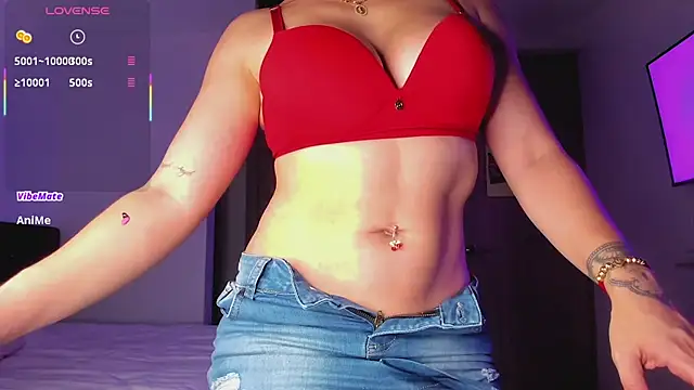 Snapshot of Stacy_Malibu1 chatting on 10-14-25, 01:06 Stacy Malibu1 online show from 10-14-25, 01:06