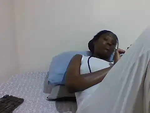 Snapshot of sweetelle09 chatting on 02-16-25, 07:38 sweetelle09 online show from 02-16-25, 07:38