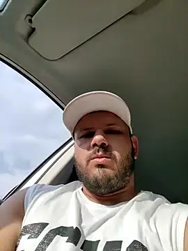 Snapshot of horsecockx chatting on 09-24-25, 02:09 horsecockx online show from 09-24-25, 02:09