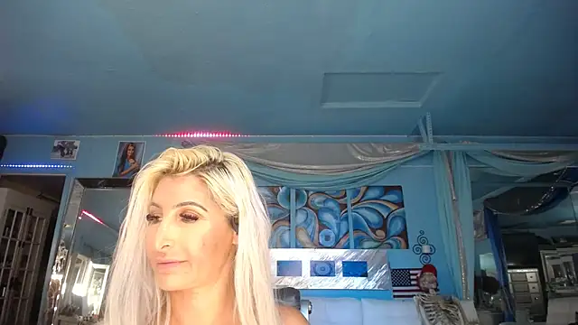 ADRIANNA FOX online show from 03-09-25, 04:49