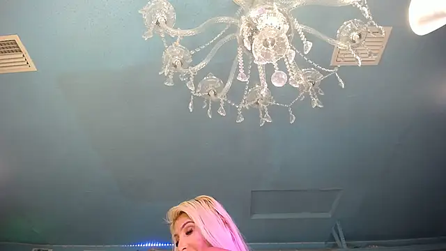 ADRIANNA FOX online show from 03-18-25, 10:57