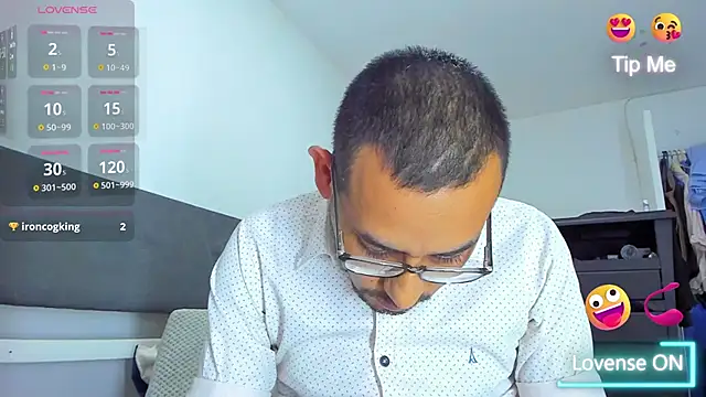 jhonyalzate2 online show from 01-30-25, 03:33